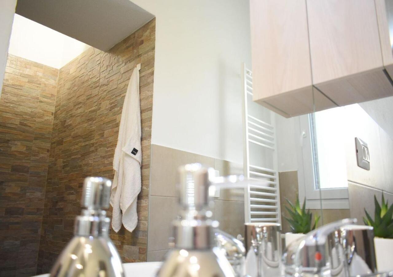 Апартаменти Casa Peschiera-Linate-Milano Песк'єра-Борромео Екстер'єр фото