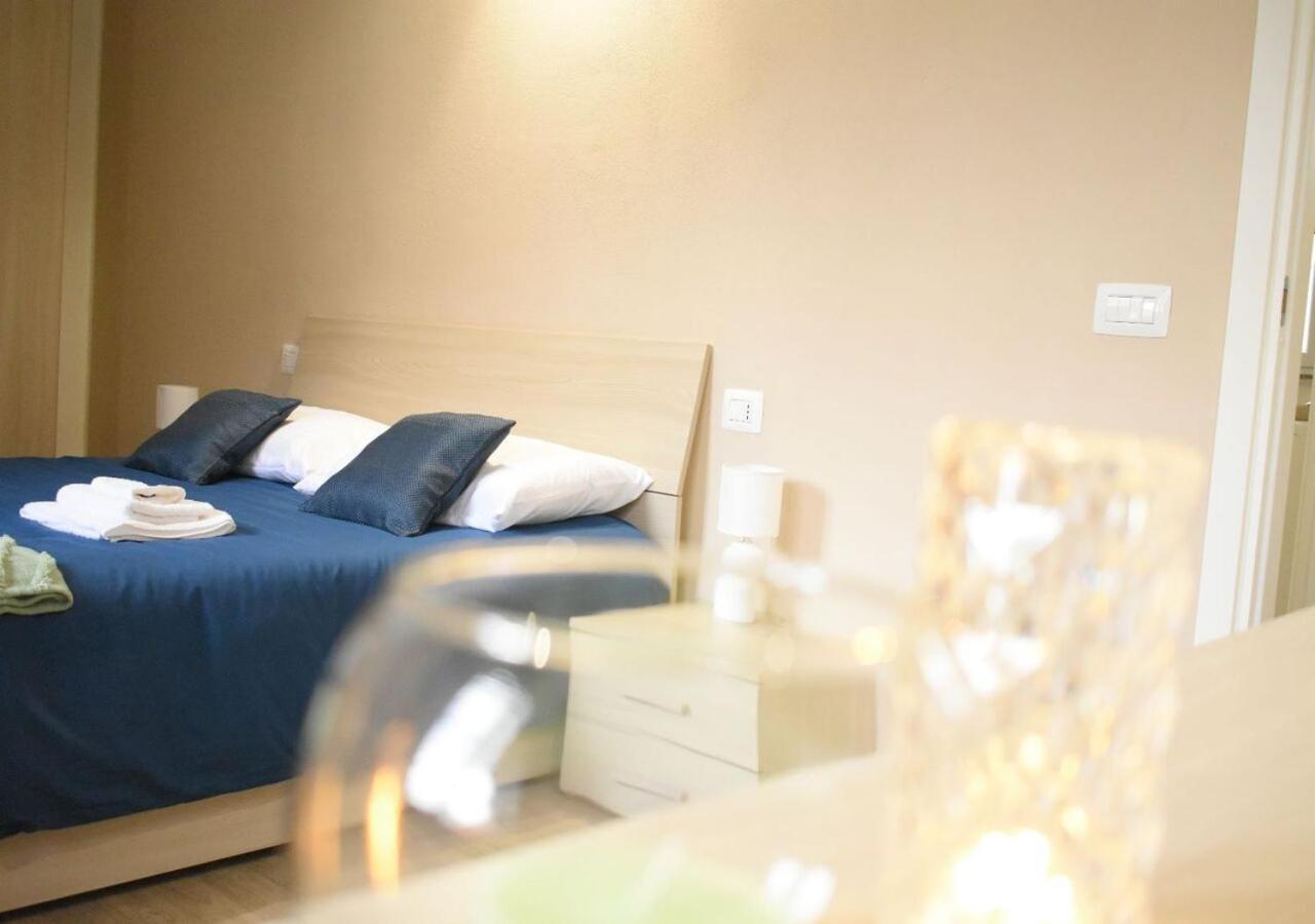 Апартаменти Casa Peschiera-Linate-Milano Песк'єра-Борромео Екстер'єр фото